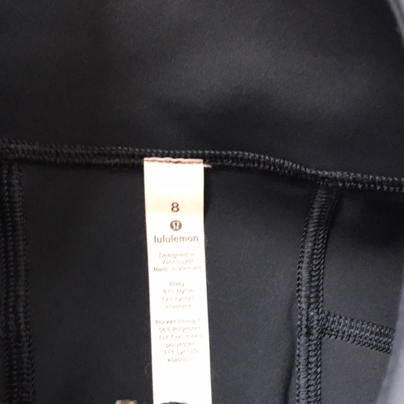 Lululemon front of the pack 1/2 zip🍋 - Picture 2 of 8